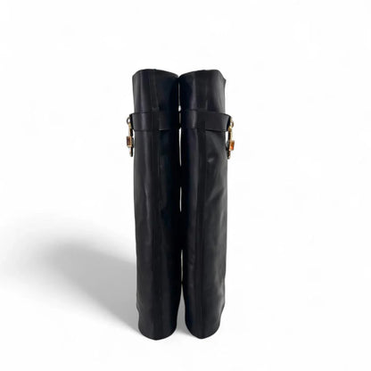 Leather boot with fold and gold charm